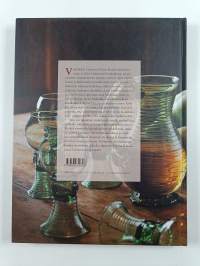 Laukon kartanon keittiössä (signeerattu, tekijän omiste)