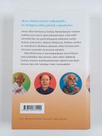 Satavuotias joka karkasi ikkunasta ja katosi