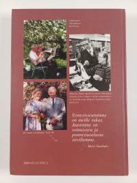 Kenttäpiiasta kirjaltajaksi (signeerattu, tekijän omiste)