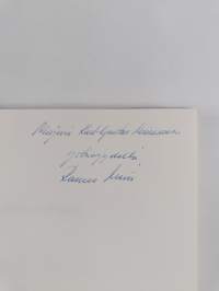 Elän kuin elokuuta (signeerattu, tekijän omiste)