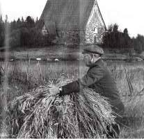 Kankeat, hiljaiset ja tytyväiset? : kulttuuripsykologinen näkökulma tyrvääläiseen kansanluonteeseen