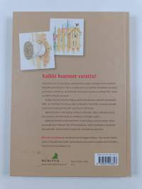 Hyönteishotelli : rakenna koti pölyttäjähyönteisille : 30 helppoa mallia