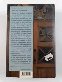 Säädyllinen murhenäytelmä