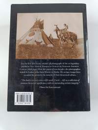 The North American indian : the complete portfolios