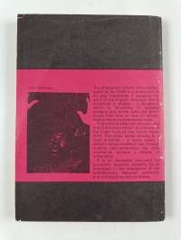 Nine Malaŵian Plays