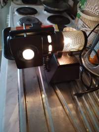 Timebeam clock projekton, valaisee kellon seinälle, 1980- luku