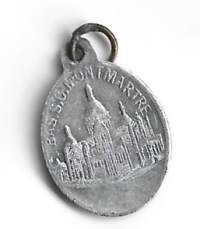 Pariisin Montmartrella sijaitsevan Sacré-Cœurin basilika-  riipus mitali