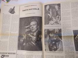 Vauhdin Maailma 1968 nr 5 sis. mm. artikkelit / kuvat / mainokse; Antti Kytölä, Sadan Auton Ajot, Eino Kalpala, XX Tulppaaniralli, Helena Suikkanen, Ford Cortina