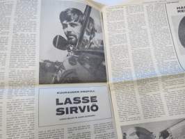 Vauhdin Maailma 1969 nr 8, sis. mm. seur. artikkelit / kuvat / mainokset; Brian Redman, Imatran Grand Prix, Escort-eliittimme Ruotsissa, Watkins Glen, Kuukauden