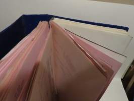 Kansiollinen Ford Transcontinental huoltotiedotteita ja huolto-ohjeita