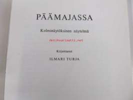 Päämajassa. Kolminäytöksinen näytelmä