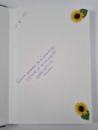 Ennen syksyä (signeerattu, tekijän omiste)