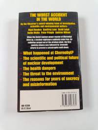 The worst accident in the world : Chernobyl, the end of the nuclear dream