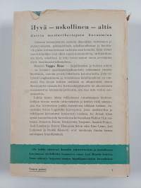 Hyvä uskollinen altis : koiria mestarikertojien kuvaamina