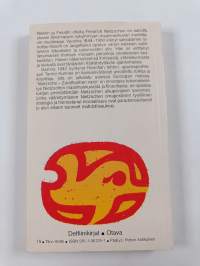 Nietzsche - Zarathustran varjo