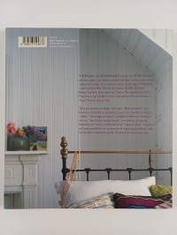 Virkkaa uusvanhaa : 30 viehkeää vintage-ohjetta