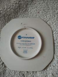 Arabian Finnairille tehty joululutanen 10  CHRISTMAS / HELJÄ LUKKO SUNDSTRÖM