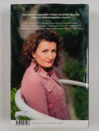 Muurien kätköissä