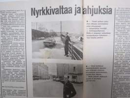 Nyrkkiposti 1969 nr 7, 15-vuotias rikosetsivä Eero Nikula, Kehäraakki Jarmo Berglöf, Seikkailija Jorma Pykäläinen, Jukka Paale Siperiassa, SS-mies Yrjö Nyystelä...