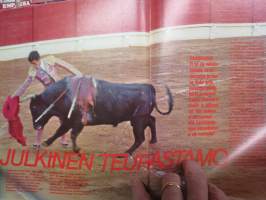 Nyrkkiposti 1969 nr 7, 15-vuotias rikosetsivä Eero Nikula, Kehäraakki Jarmo Berglöf, Seikkailija Jorma Pykäläinen, Jukka Paale Siperiassa, SS-mies Yrjö Nyystelä...