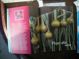 Hyvän sadon hyötytarha : 109 hyötykasvia