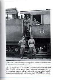 Höyryllä ja tunteella