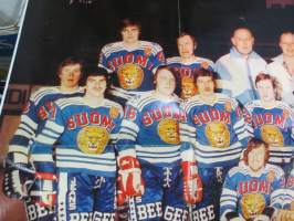 Leijonat 1977 / Runaways -Suosikki-nuorisolehden keskiaukeamajuliste