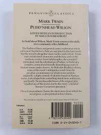 Pudd'nhead Wilson : those extraordinary twins