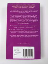 The garden of unearthly delights (signeerattu)