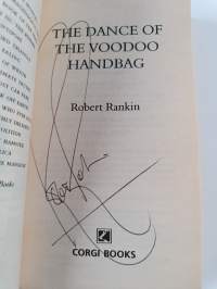 The dance of the voodoo handbag (signeerattu)