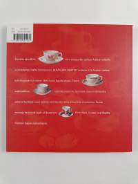 Keräilijän aarteet-setti : Arabian kahvikuppeja ja mukeja ; Arabian astiastoja ; Arabian kannuja