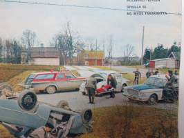 Tuulilasi 1964 nr 4, Yllättävä tutkimus, autojen värin  vaikutuksesta kolarialttiuteen, Monte Carlon raharalli, Rengas repeää, Glas 1204, Koeajo mm. Ford Mustang, ym