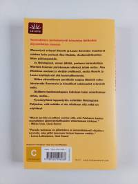 Musta aurinko : jännitysromaani