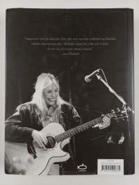 Joni Mitchell omin sanoin : lauluntekijän elämä