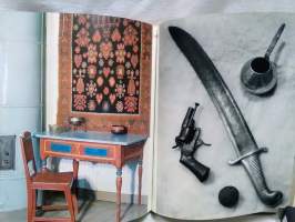 Talonpoikaisesineistön katoavaa kauneutta