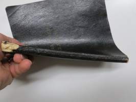 Lauluja ja muistoja sotilasajoiltani, lentosotamies Evert Saloranta (sittemmin kilpa-autoilija), Santahamina, 1937-38, erittäin hyvät ja "poikkeavat" kuvitukset