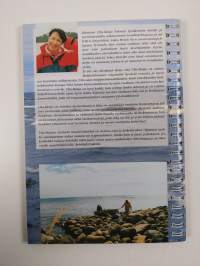 Merestä ja metsästä : kala-, riista- ja sieniruokia yhdessä ystävien kanssa