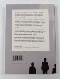 Maailma kansainvälisten suhteiden tutkimuksen haasteena : juhlakirja professori Harto Hakovirran täyttäessä 70 vuotta - Juhlakirja professori Harto Hakovirran täy...