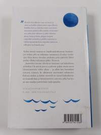 Kolme miestä veneessä