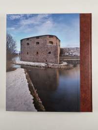 Linnat : Matka eurooppalaiseen menneisyyteemme (numeroitu)