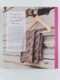 Huivileikki : huiveja käsinvärjätyistä langoista