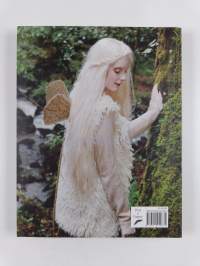 Kauneimmat luontoneuleet : yli 20 hurmaavaa tarinaa metsän siimeksestä