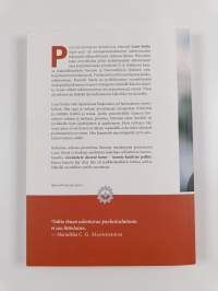 Kenraali Sutela : Jyväskylän lyseolaisesta isänmaan puolustajaksi