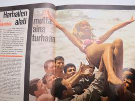 Jallu 1967 nr 2, Düsseldorfin tyttötalo, Kirottu sukupuoli muhamettilaisessa maailmassa - nainen/orja, Nikosian yön kevyt kaarti, Poppamies palauttaa miehisen kyvyn