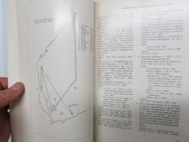 Lasitutkimuksia I - Suomen lasinpuhaltajat 1748-1860 (kansikuvan sommittelu Tapio Wirkkala)