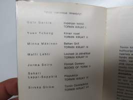 Tornin Cocktailkirja - Tornin kirjat VII, perustietoja ja parisataa reseptiä - sisältää erillisen Tornin Ritarien Pyhän Rituaalijuoman "Neekerinveri" -reseptin