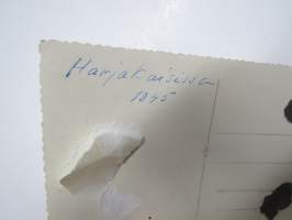 Harjakaiset 1945 -valokuva