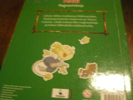 röllien retki . magneettikirja.  ei magneetteja. mukanapaksut sivut