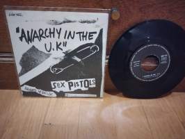 Anarchy in the U.K / I Wanna Be Me