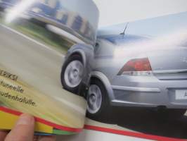 Opel Astra 2009 -myyntiesite / sales brochure
